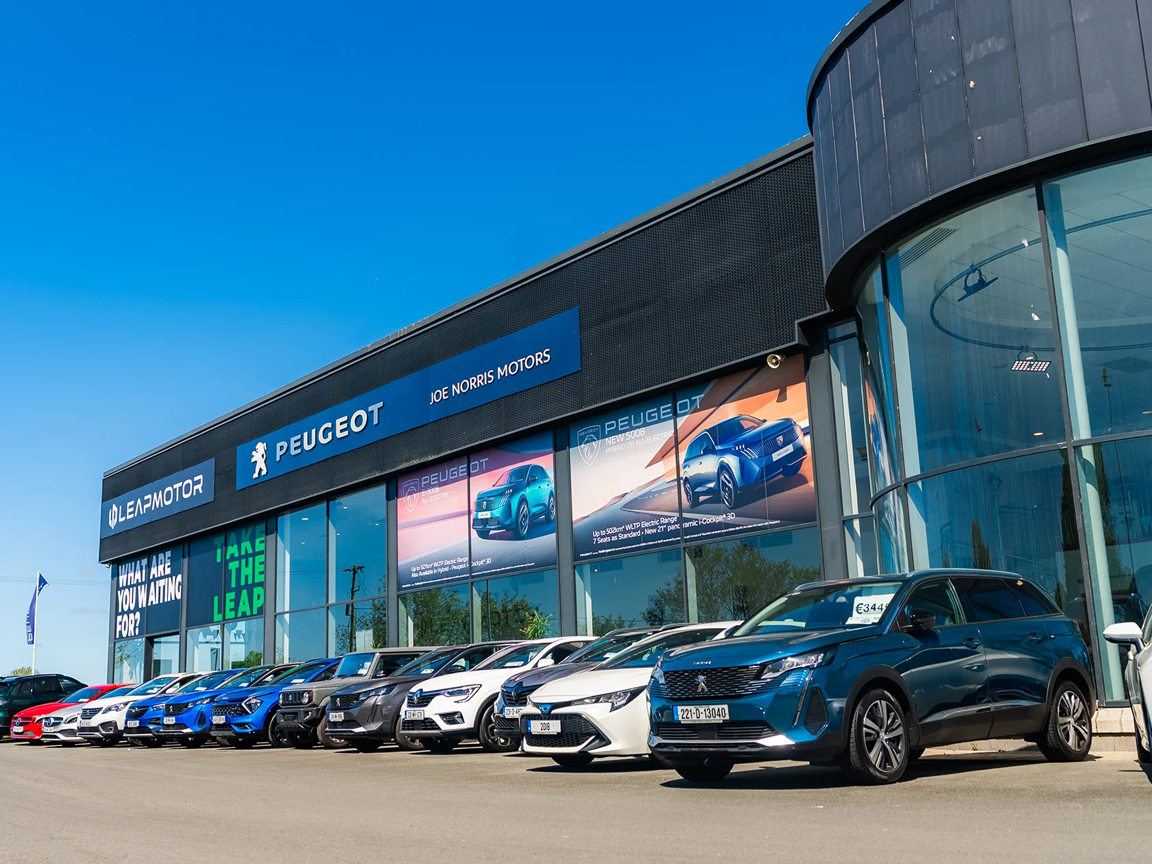Joe Norris Motors Dealership