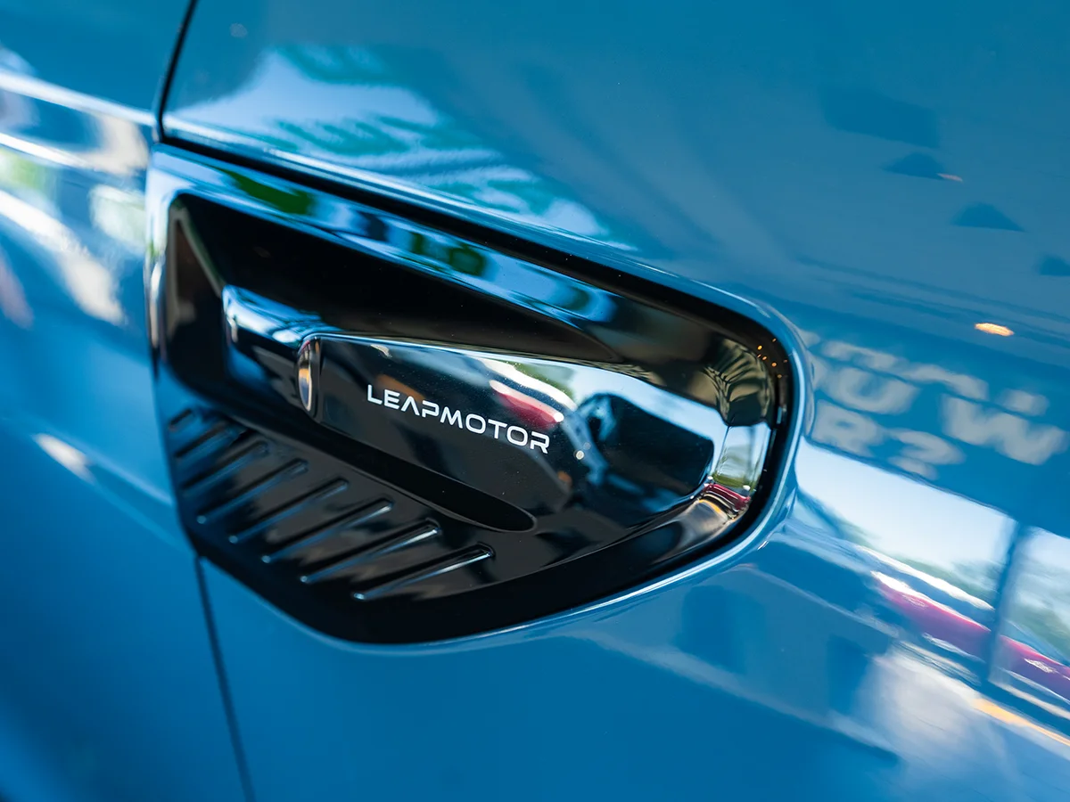 Leap car